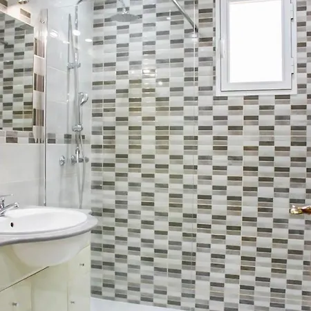 Medina Canovas Apartment Nerja